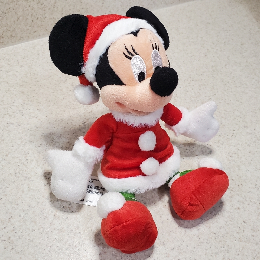 Disney Parks Mrs. Claus Minnie Mouse 9" Plush